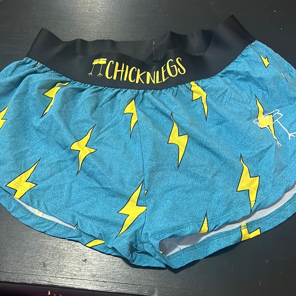 ChickNLegs Running Shorts Women S